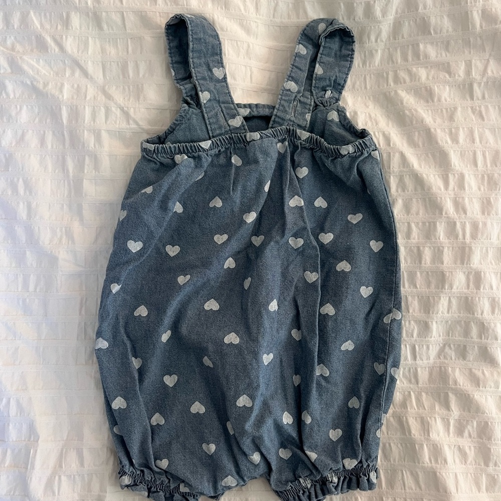 Chambray fall romper for 9month baby girl Carter’s very good condition